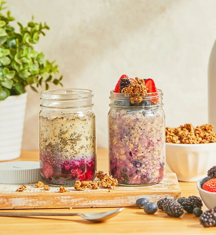 Berry Buzz Overnight Oats