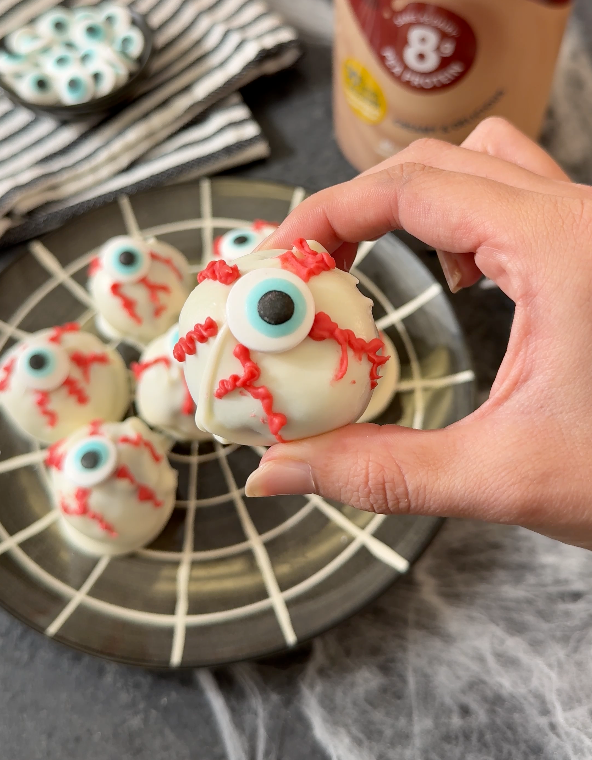 Chocolate Truffle Eyeballs